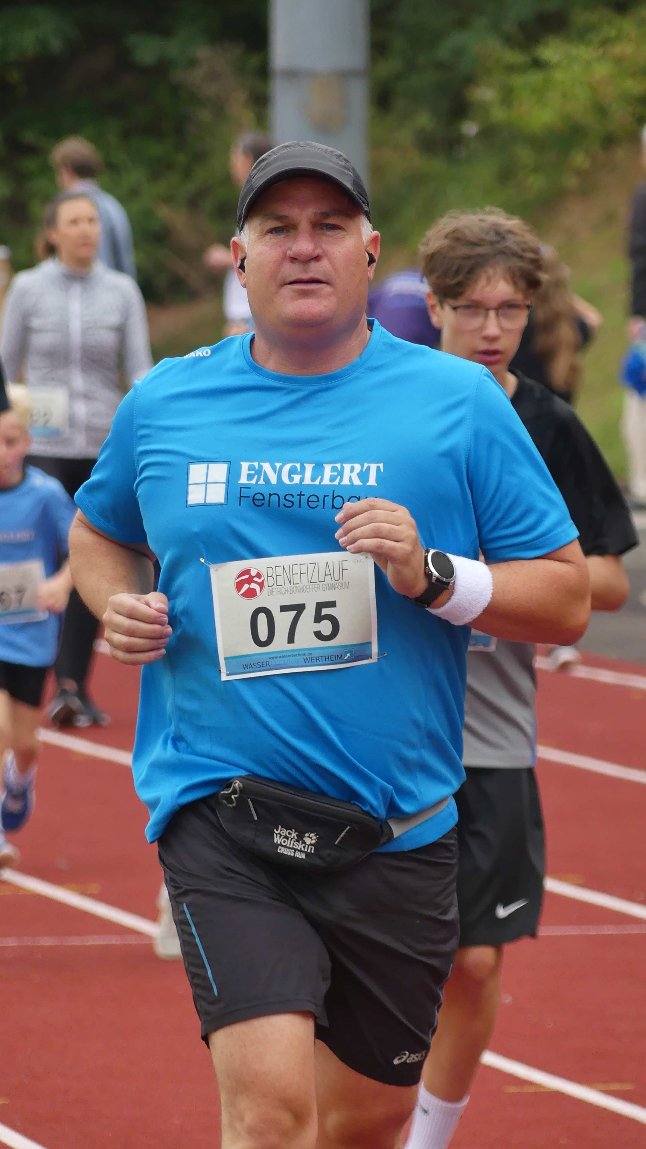 Bild vom 15. Benefizlauf im Jahr 2025. Dies ist das 112. Bild.